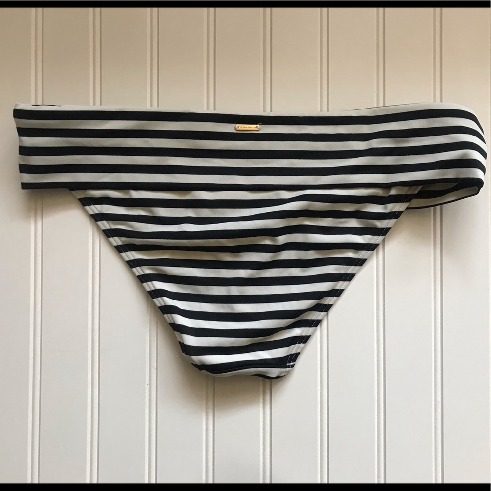 🔥🔥3/$20!! Victoria’s Secret Foldover Bottoms